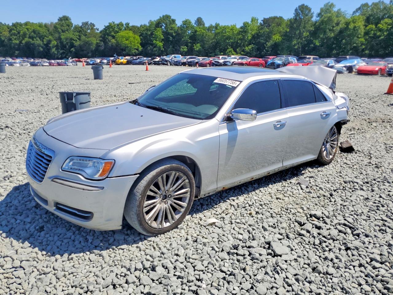 2011 Chrysler 300 C, VIN 2C3CA6CT1BH614447 — Rear end