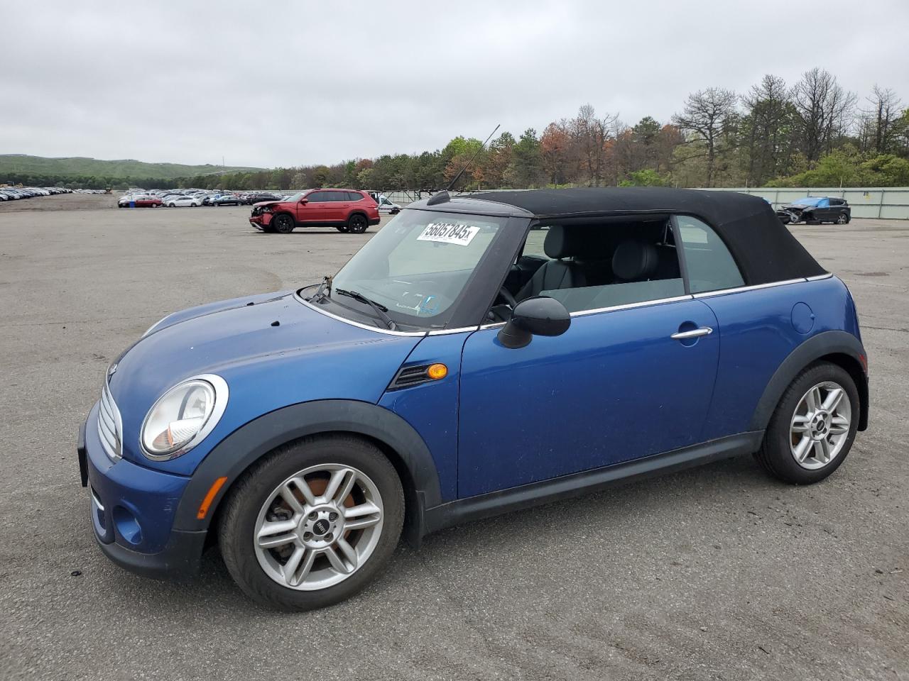 2015 MINI Convertible, VIN WMWZN3C55FT862765 — Перед
