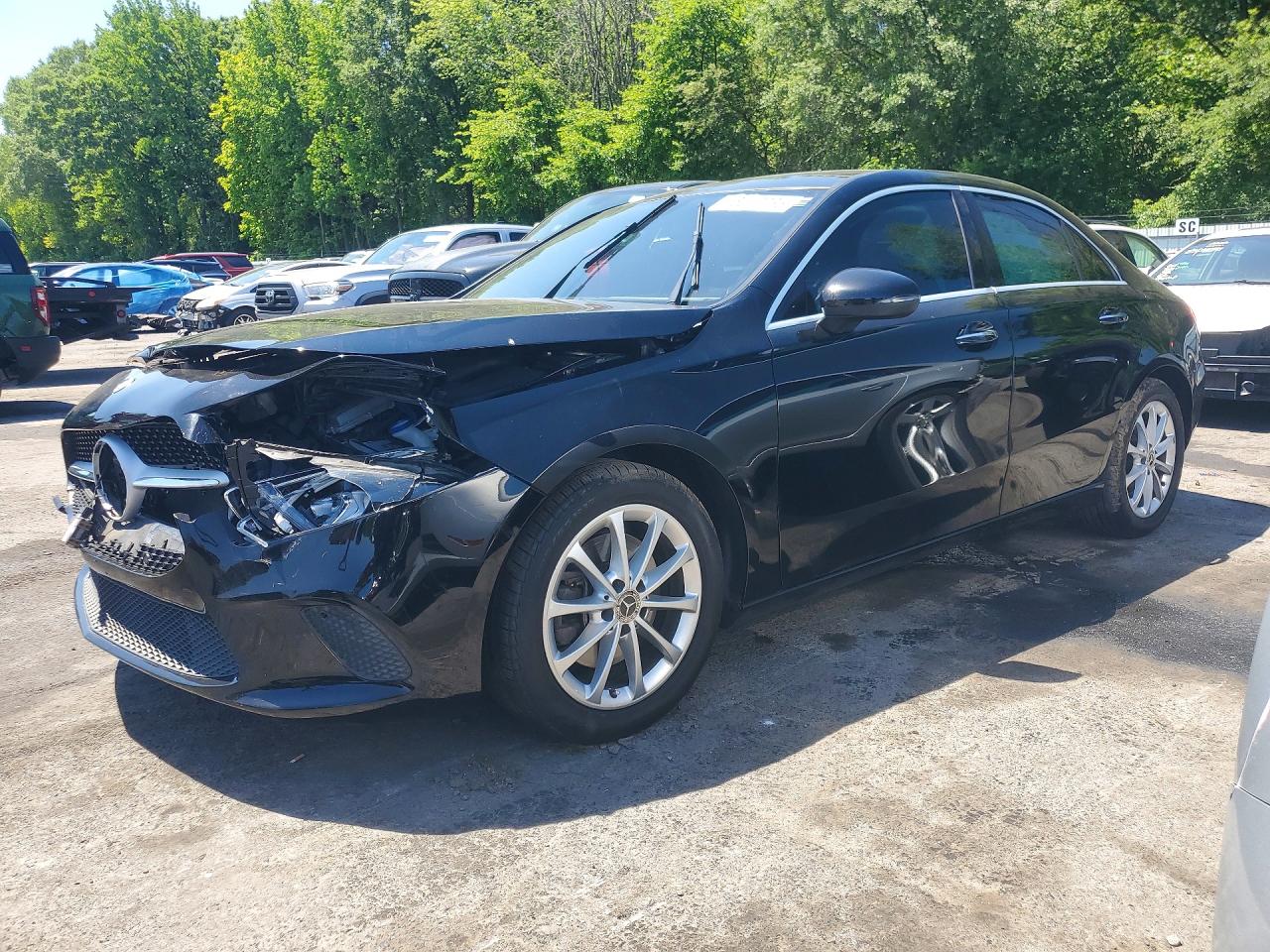 2021 Mercedes-Benz A 220, VIN W1K3G4FB3MJ268524 — Перед