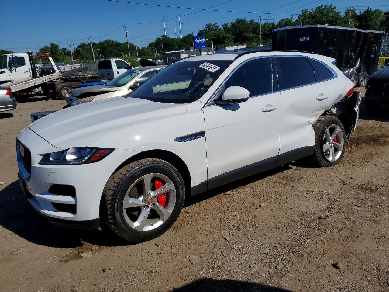 2019 Jaguar F-Pace 25t Premium, VIN SADCJ2FX8KA357275 — Rear end