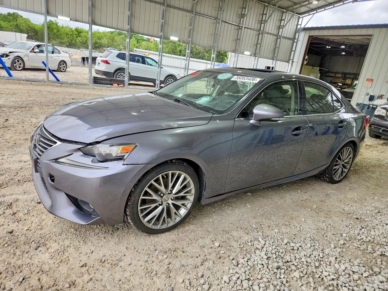 2015 Lexus IS 250, VIN JTHCF1D26F5024021 — Град