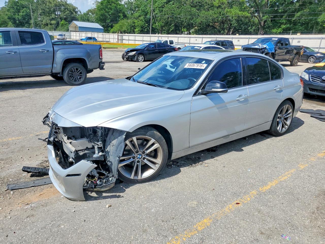2015 BMW 3 Series 328i, VIN WBA3A5G57FNS90125 — Front end