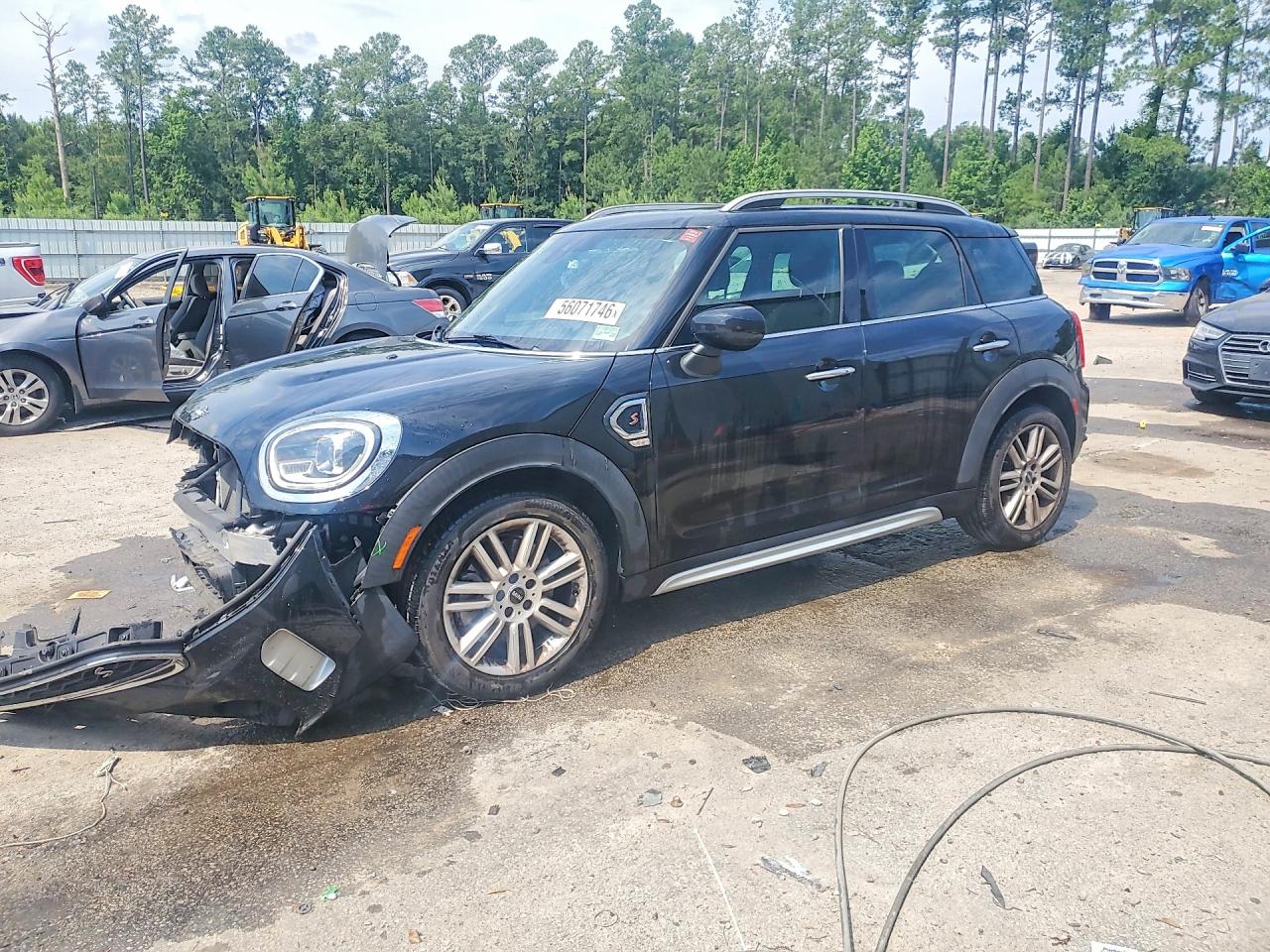 2021 MINI Countryman Cooper S, VIN WMZ53BR08M3N12041 — Front end
