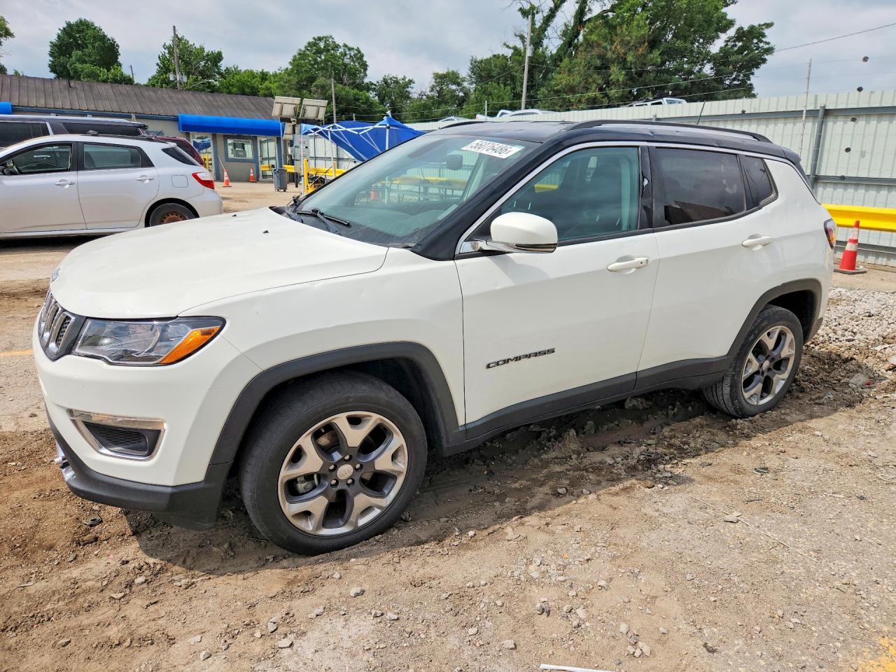 2019 Jeep Compass Limited, VIN 3C4NJDCB6KT791860 — Град