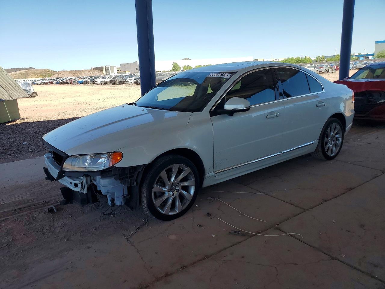 2015 Volvo S80, VIN YV1902MD4F1182864 — Front end