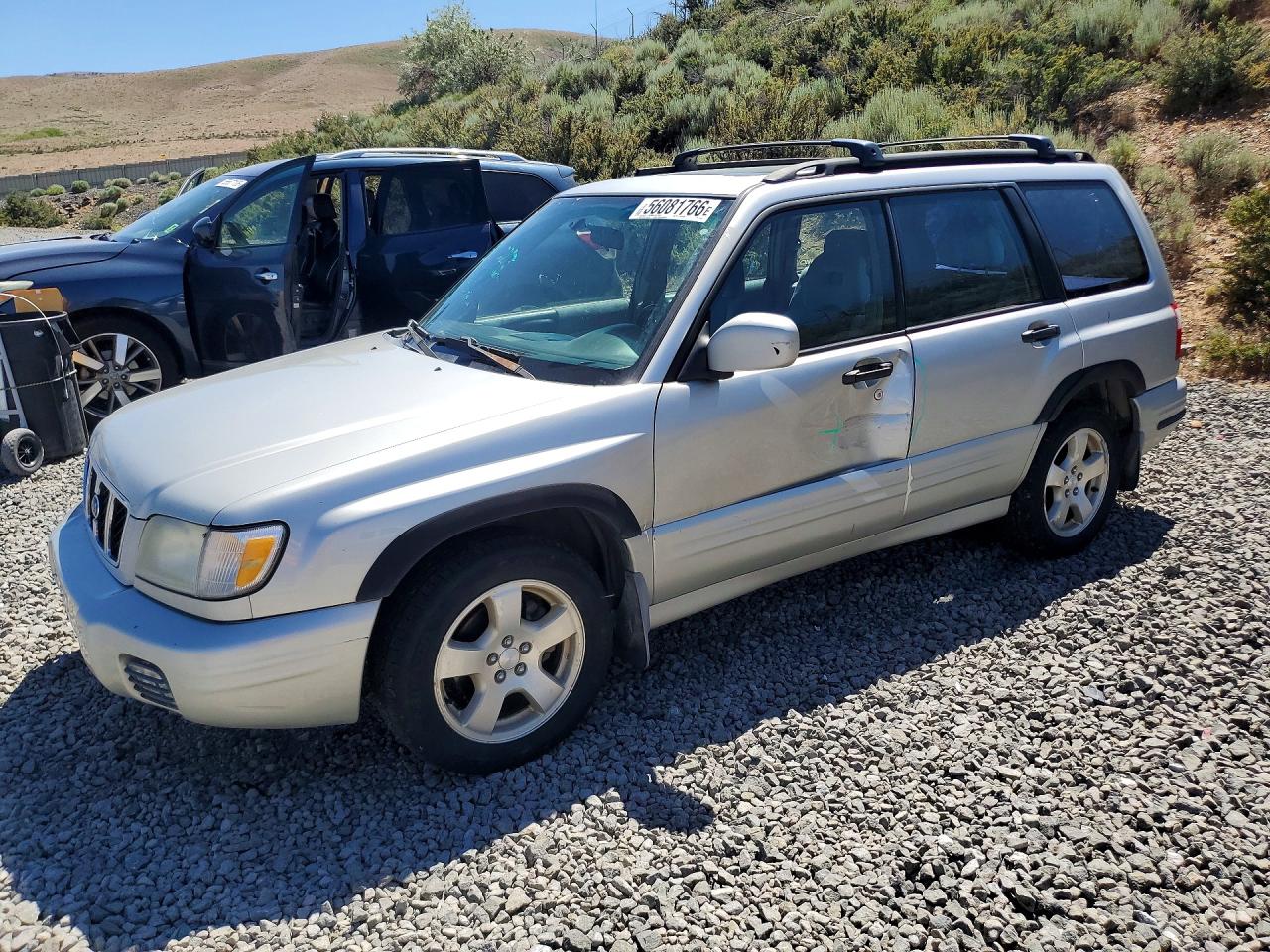 2001 Subaru Forester S, VIN JF1SF656X1G729354 — Бок