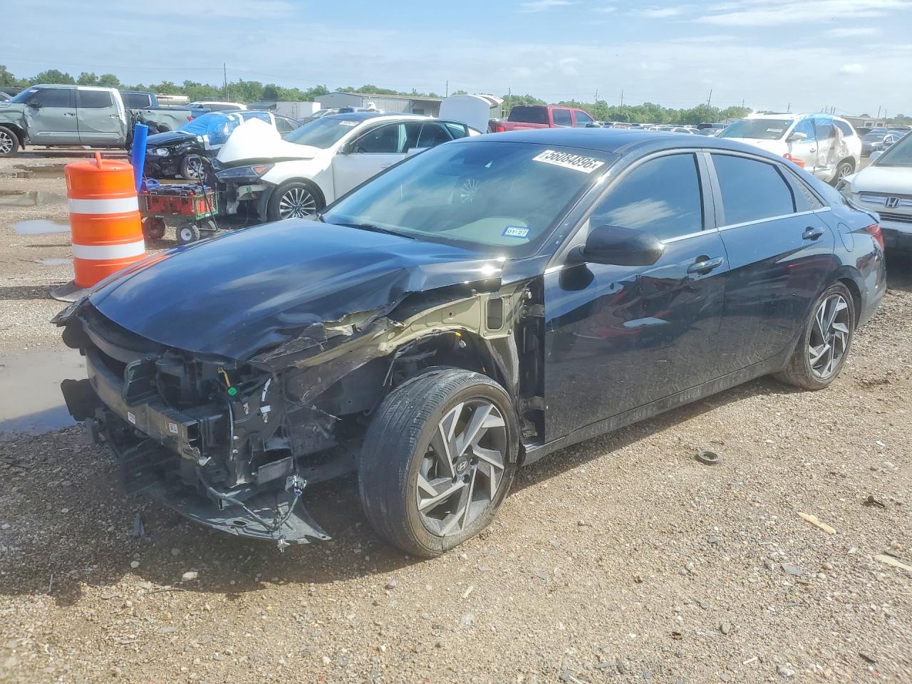 2011 Hyundai Elantra SEL, VIN KMHLS4DG7RU681264 — Front end