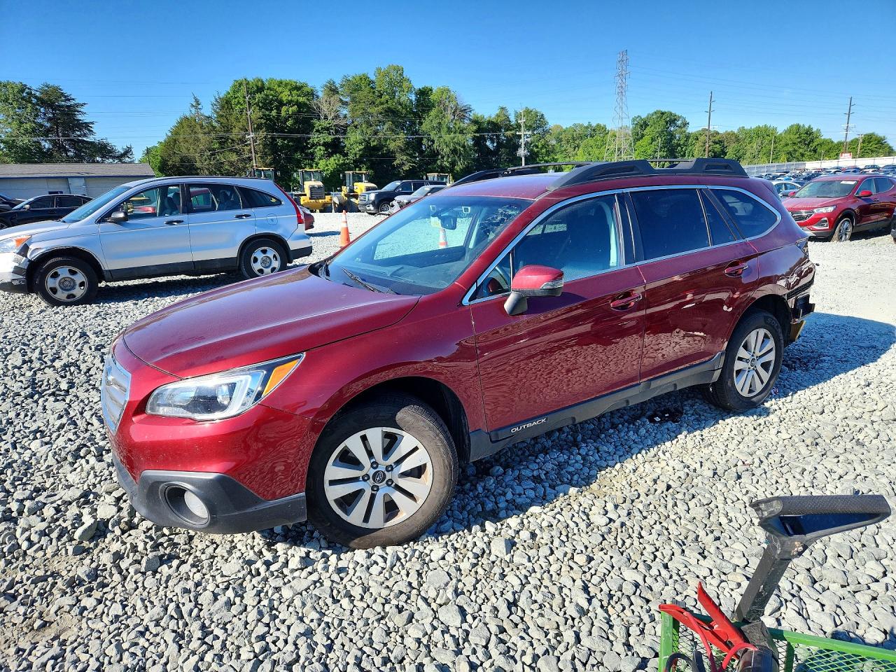 2016 Subaru Outback Premium, VIN 4S4BSAFC0G3300653 — Rear end