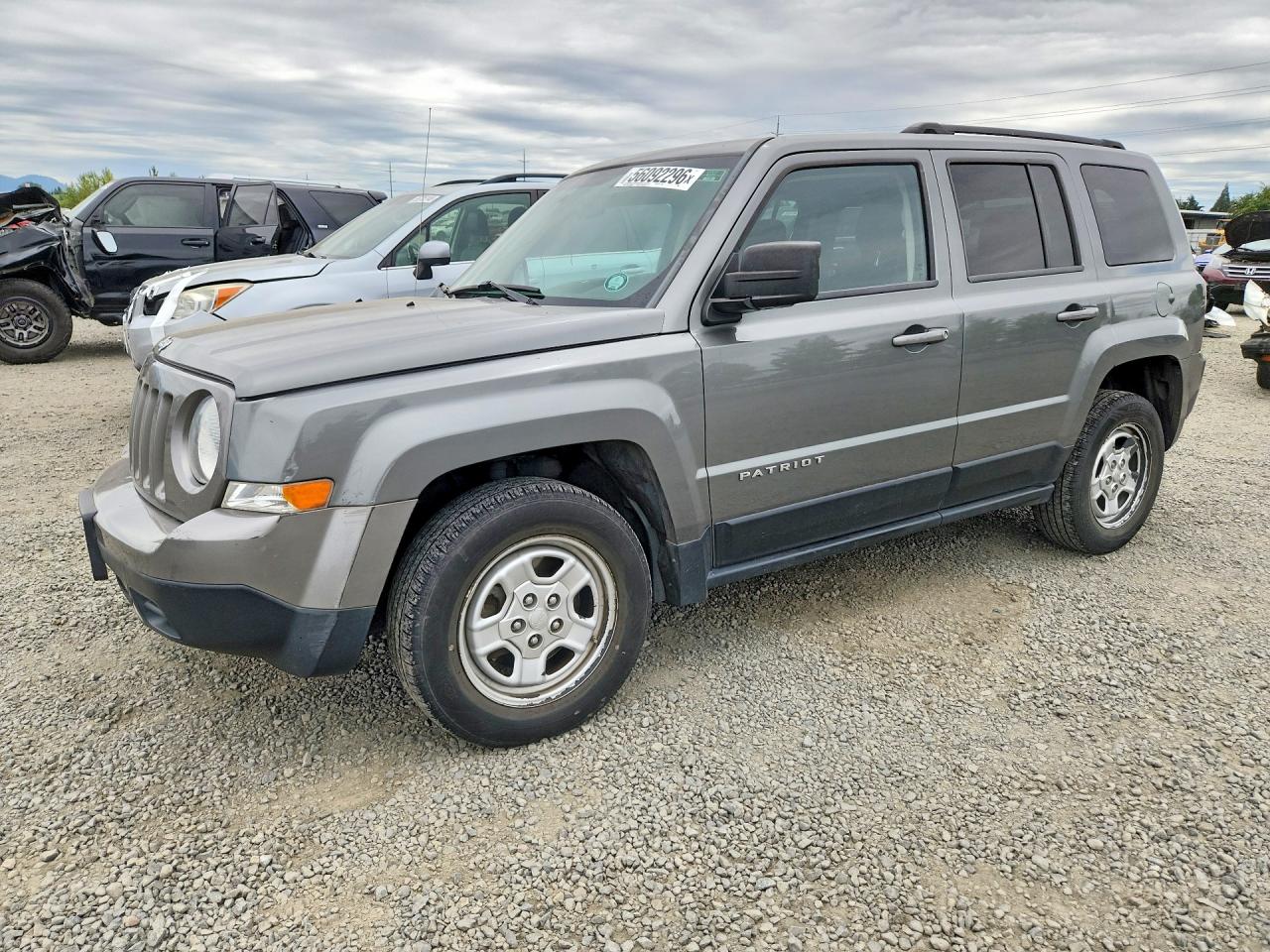 2012 Jeep Patriot Sport, VIN 1C4NJPBAXCD610387 — Side