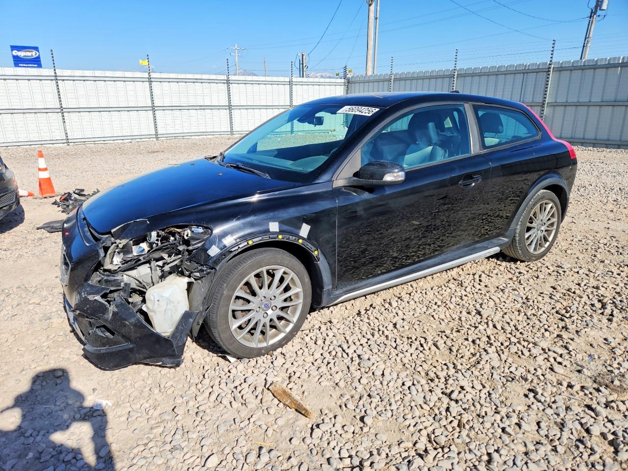 2011 Volvo C30, VIN YV1672MK6B2191583 — Перед