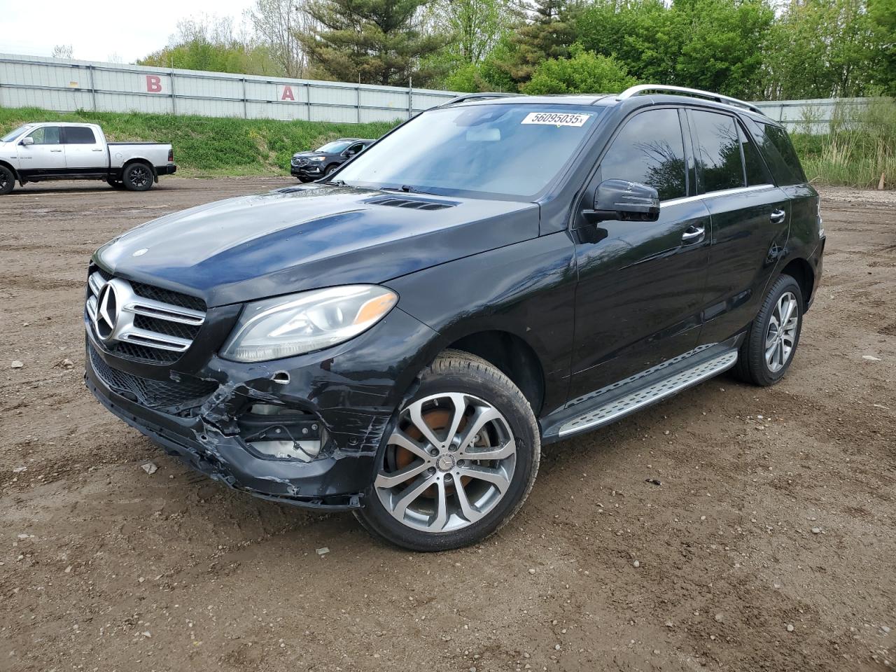 2016 Mercedes-Benz GLE 350, VIN 4JGDA5HB2GA619555 — Front end