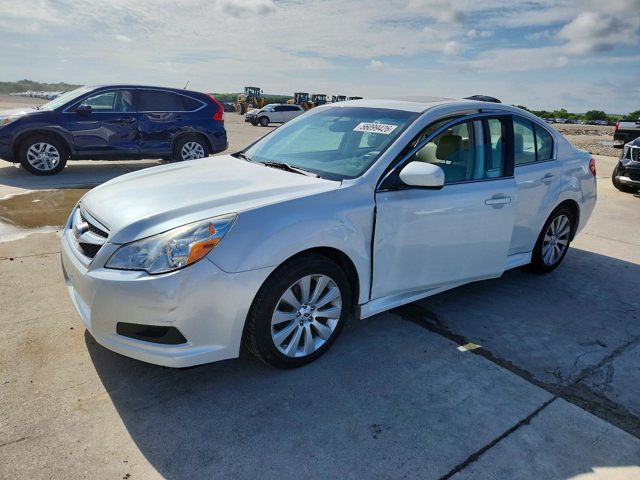 2011 Subaru Legacy Limited Power Moon, VIN 4S3BMBK62B3259195 — Бок