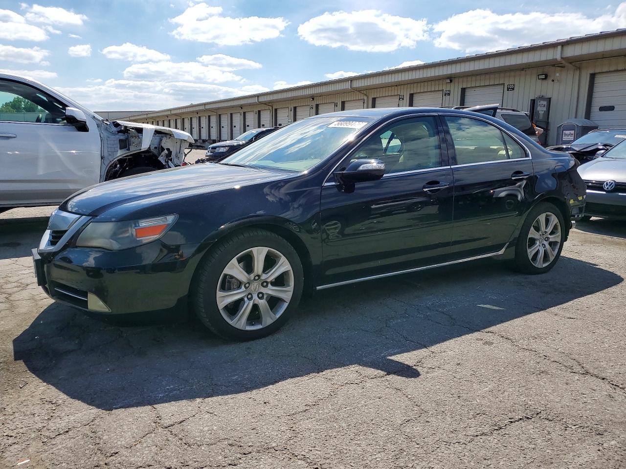 2010 Acura RL Technology, VIN JH4KB2F63AC001927 — Rear end