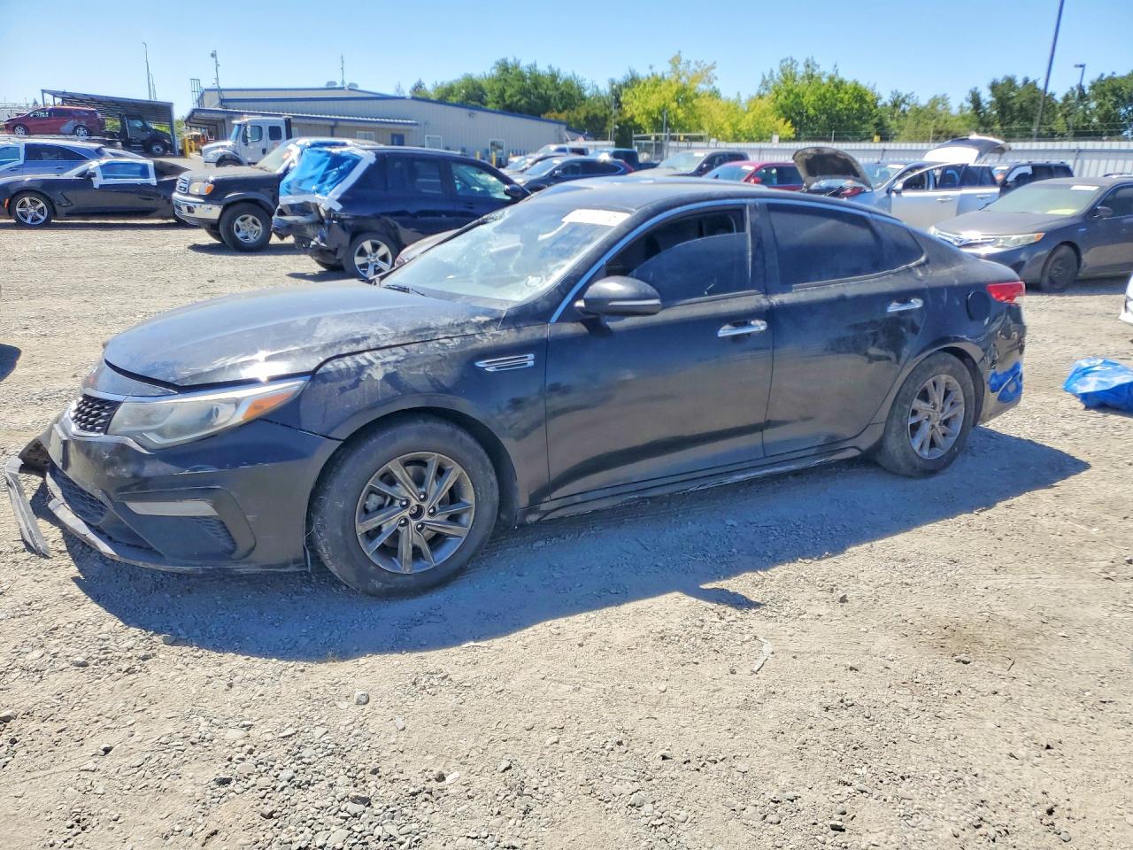 2019 Kia Optima LX, VIN 5XXGT4L35KG325845 — Vandalism