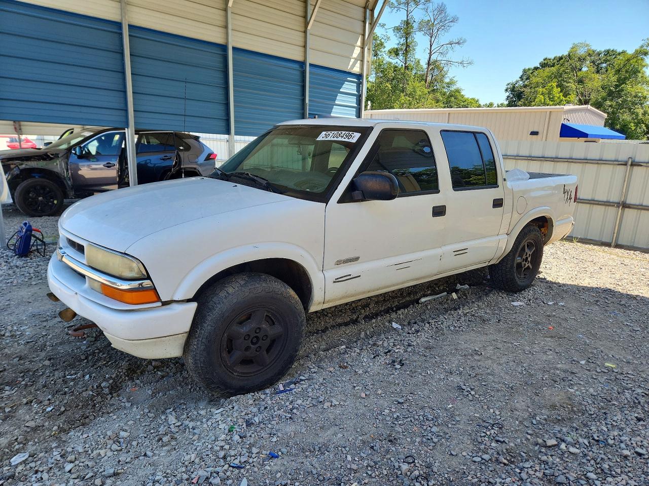 2003 Chevrolet S-10 LS, VIN 1GCDT13X53K129769 — Rear end