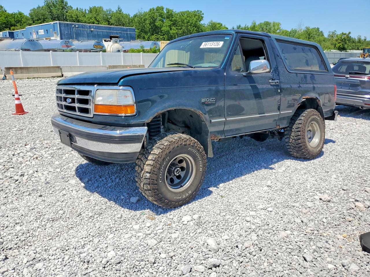 1995 Ford Bronco Custom, VIN 1FMEU15H7SLA61583 — Rear end