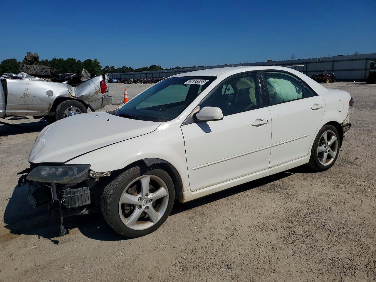 2007 Mazda 6 i Sport VE, VIN 1YVHP80C775M22166 — Front end