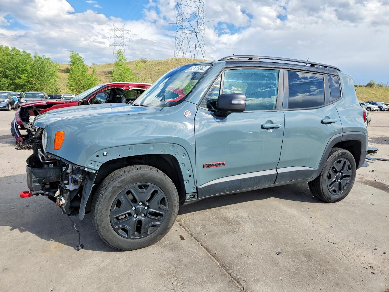 2018 Jeep Renegade Trailhawk, VIN ZACCJBCB6JPH77698 — Front end