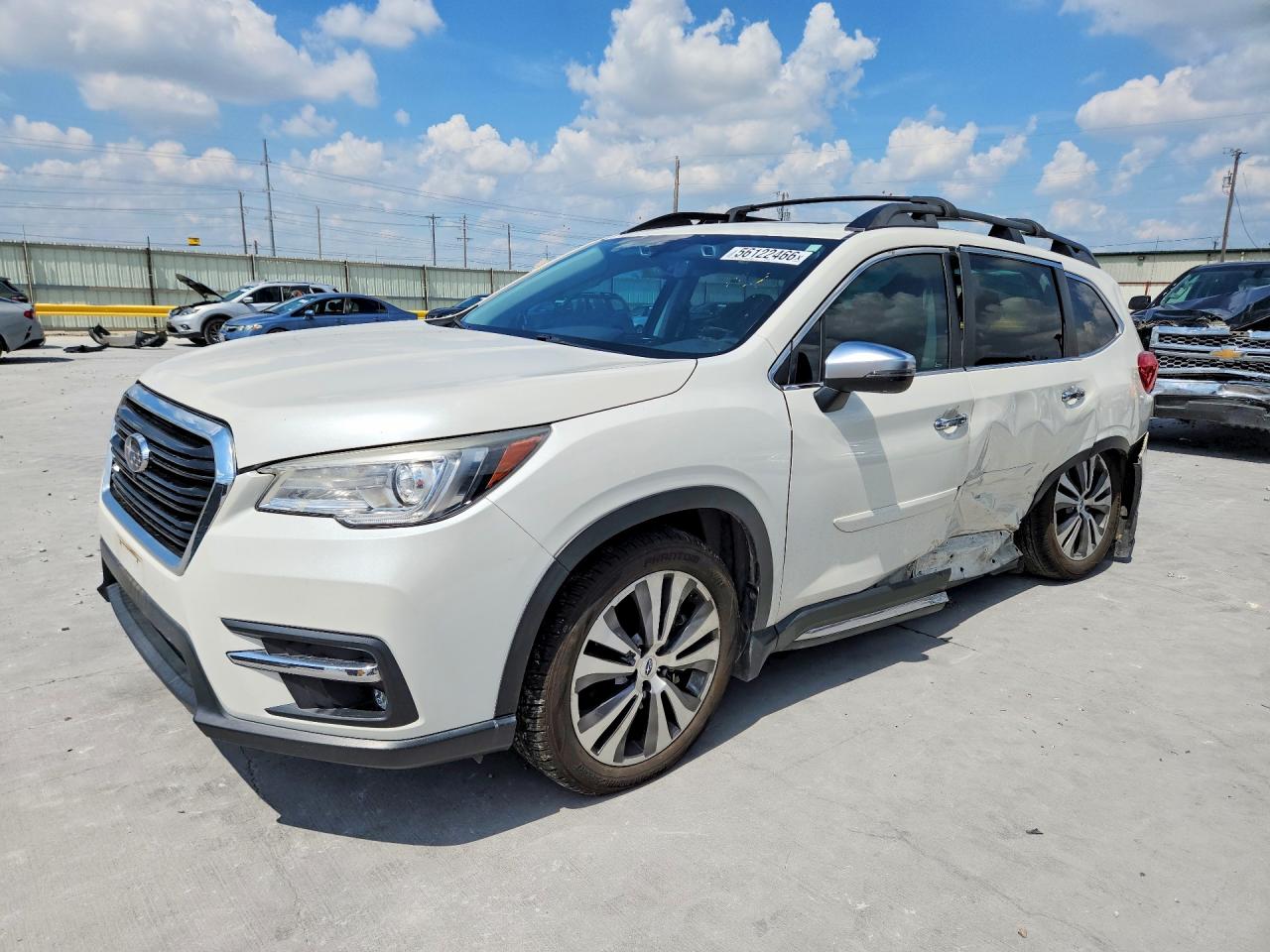 2020 Subaru Ascent Touring, VIN 4S4WMARDXL3440249 — Side