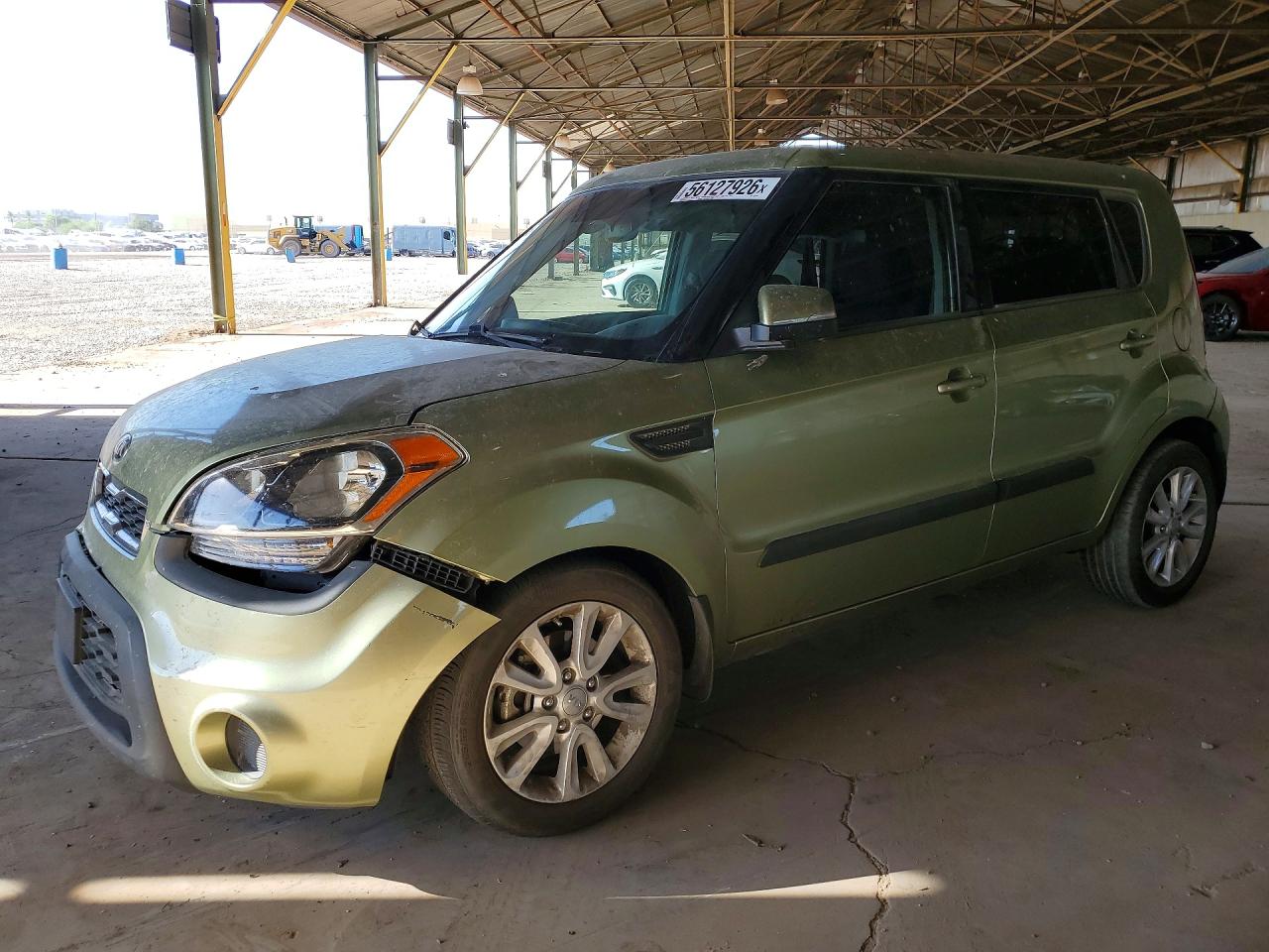 2013 Kia Soul +, VIN KNDJT2A63D7528848 — Бок