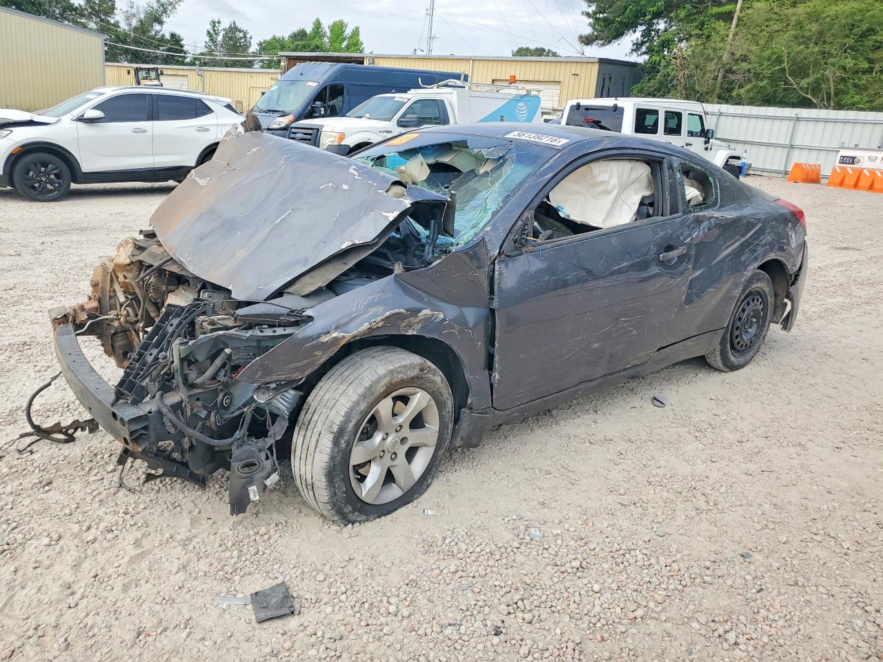 2009 Nissan Altima S, VIN 1N4AL24E09C186041 — Front end