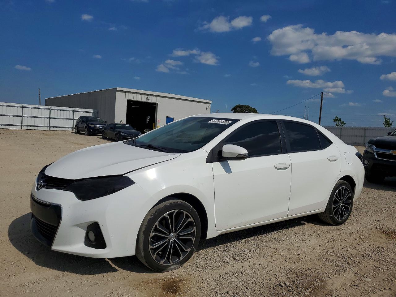 2014 Toyota Corolla S Plus, VIN 5YFBURHEXEP147375 — Front end