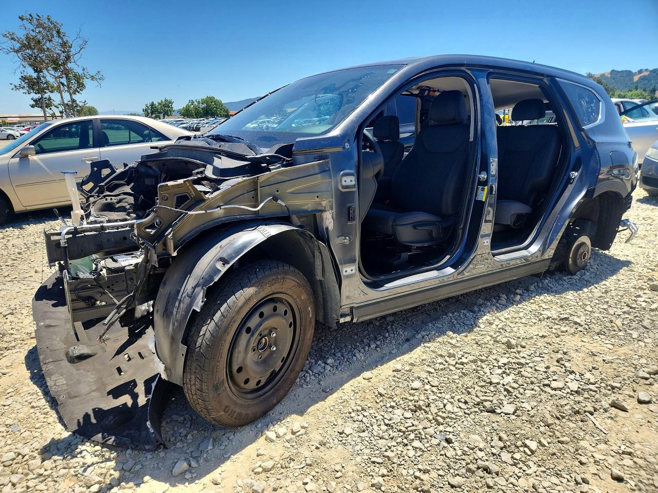 2020 Hyundai Santa Fe SE, VIN 5NMS23AD9LH193386 — Stripped