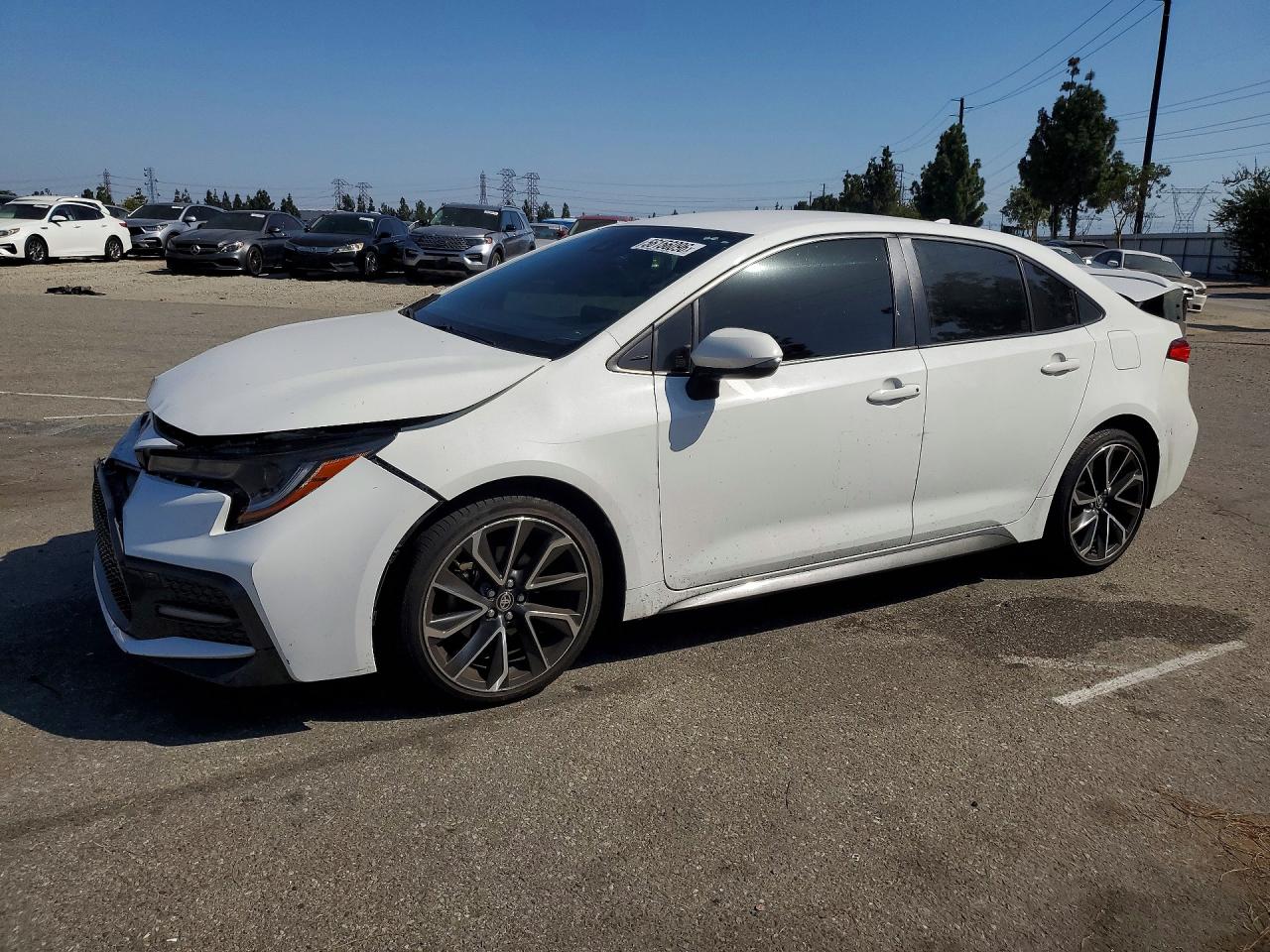 2021 Toyota Corolla SE, VIN JTDS4MCEXMJ079544 — Front end