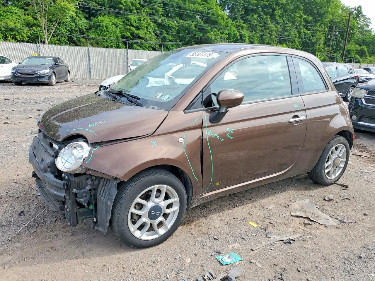 2015 FIAT 500 Pop, VIN 3C3CFFAR9FT656631 — Front end