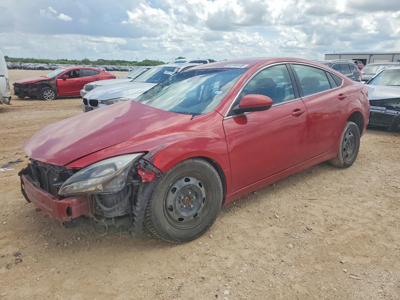 2011 Mazda 6 i Sport, VIN 1YVHZ8BH8B5M14962 — Rear end