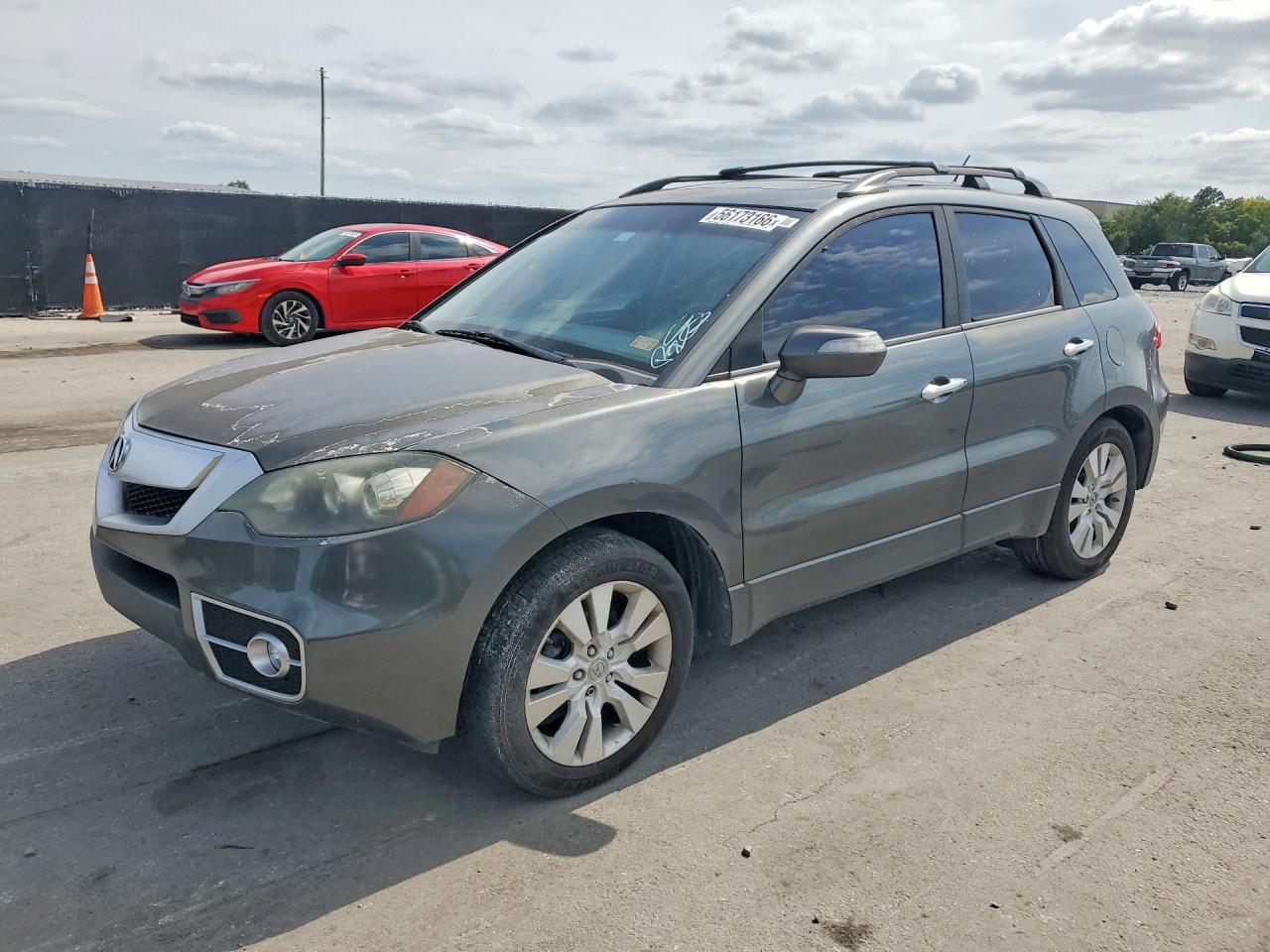 2011 Acura RDX Technology, VIN 5J8TB1H54BA005651 — Minor dents and scratches