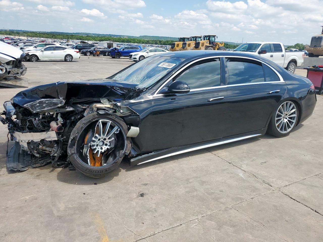 2022 Mercedes-Benz S 580, VIN W1K6G7GB0NA142281 — Front end