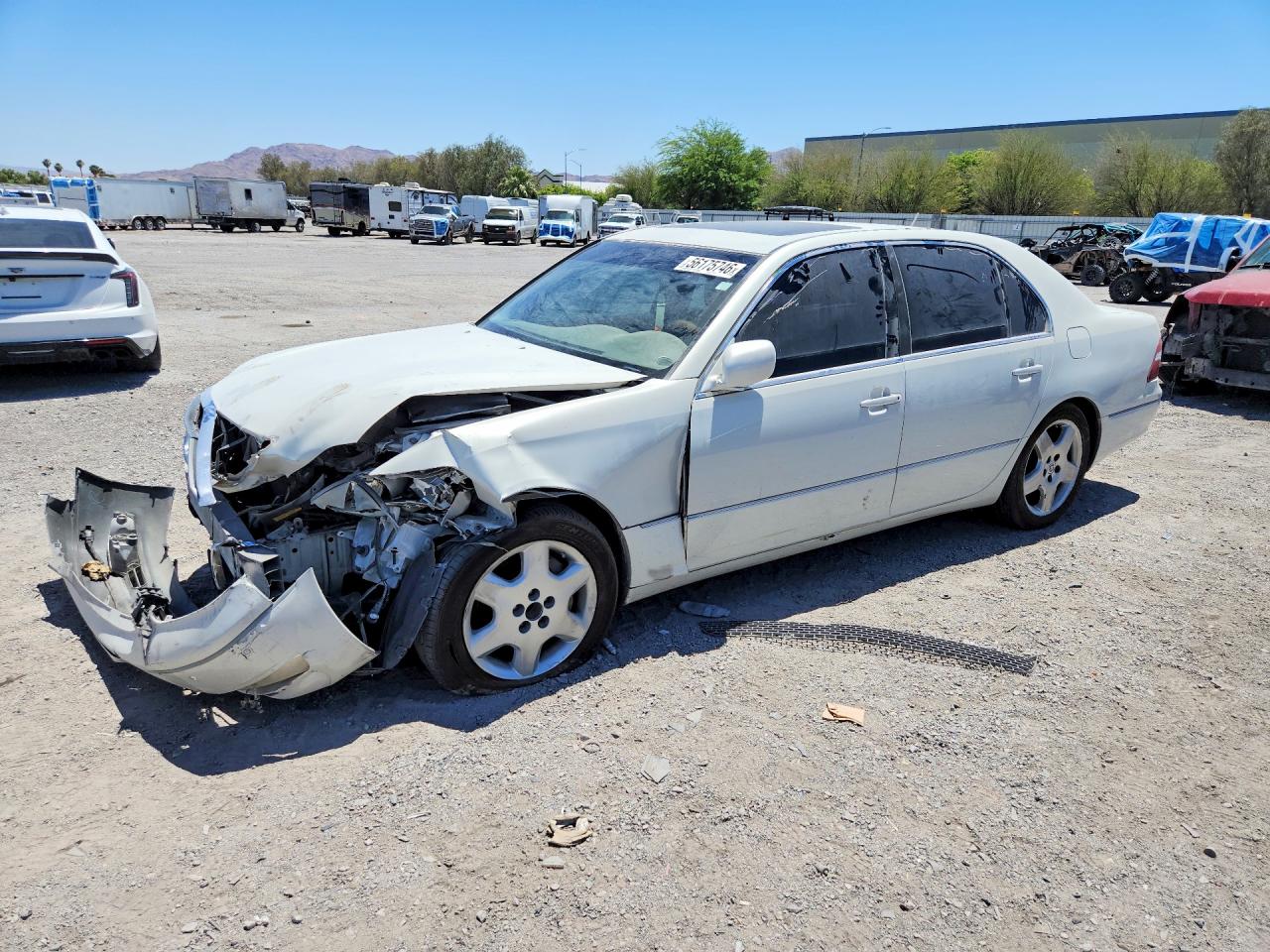 2004 Lexus LS 430, VIN JTHBN36FX40129486 — Front end