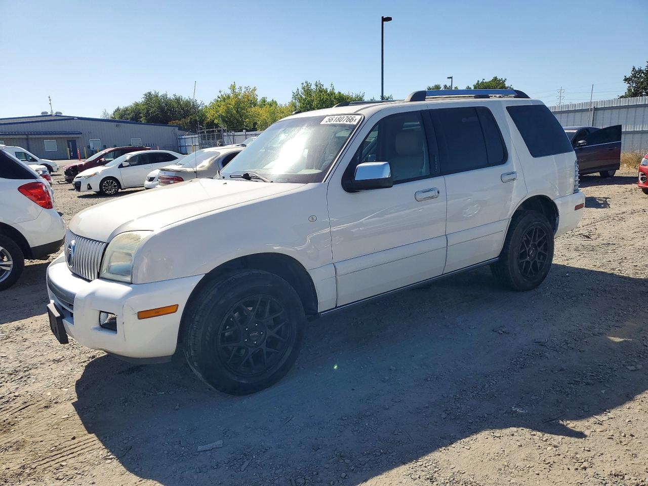 2008 Mercury Mountaineer Premier, VIN 4M2EU38828UJ00203 — Rear end