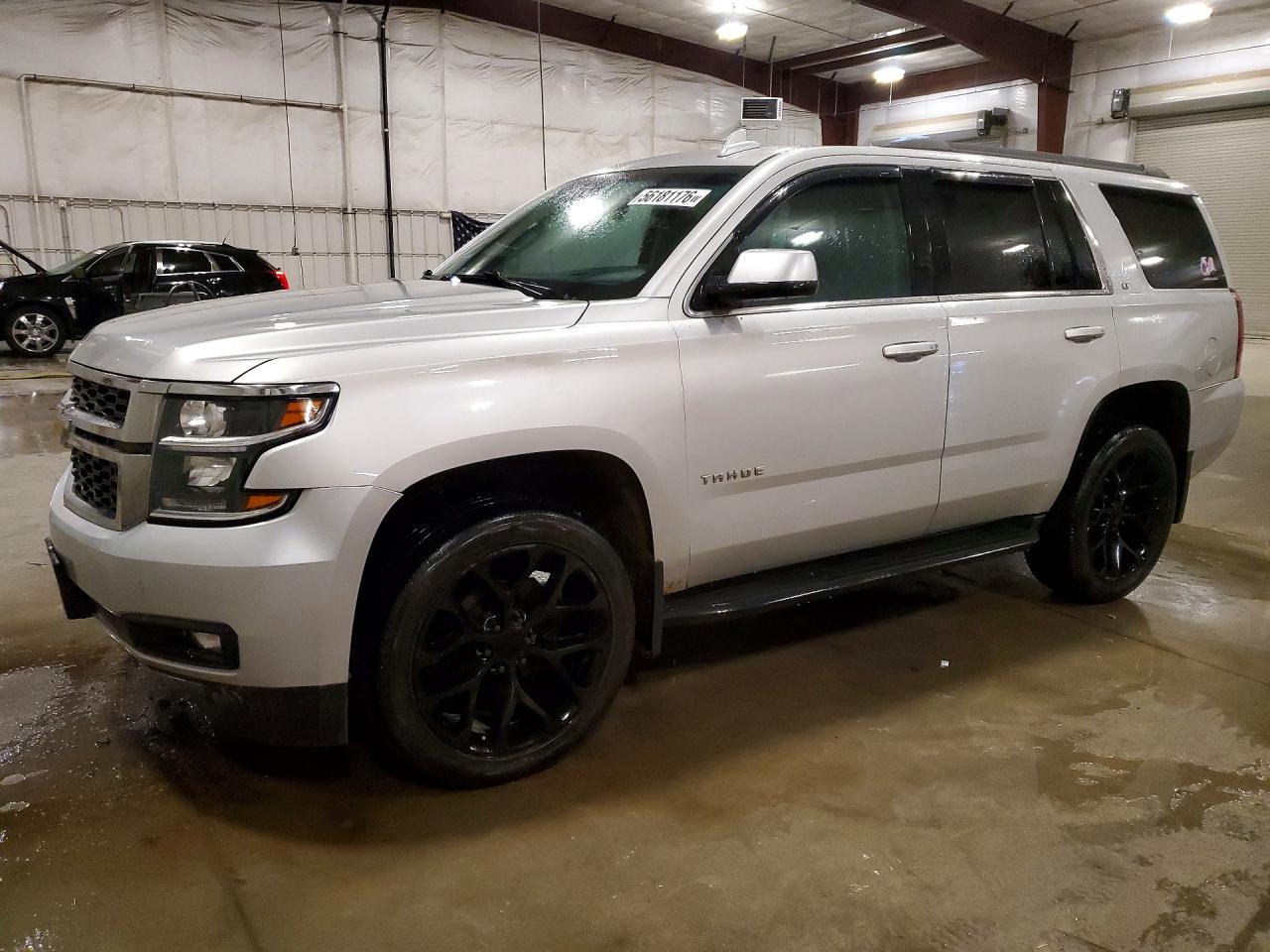 2016 Chevrolet Tahoe LT, VIN 1GNSKBKCXGR181935 — Minor dents and scratches
