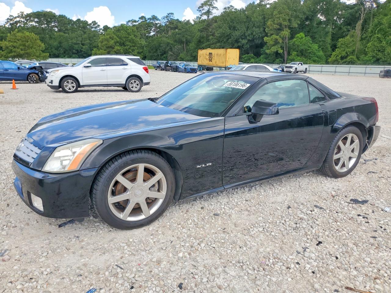 2004 Cadillac XLR, VIN 1G6YV34A145601373 — Rear end