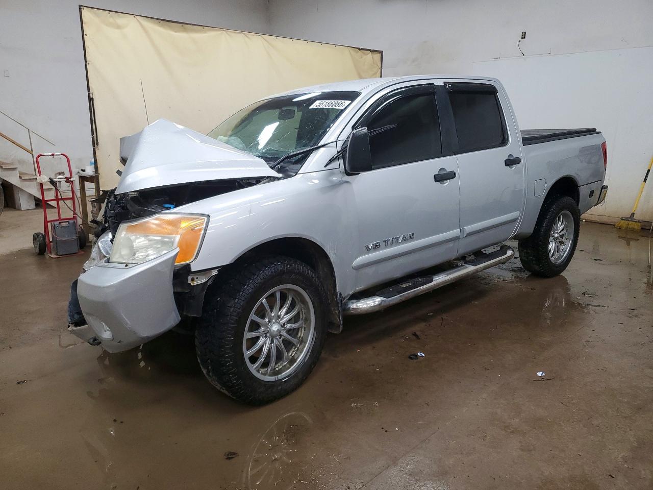 2010 Nissan Titan SE, VIN 1N6AA0EC4AN307676 — Front end