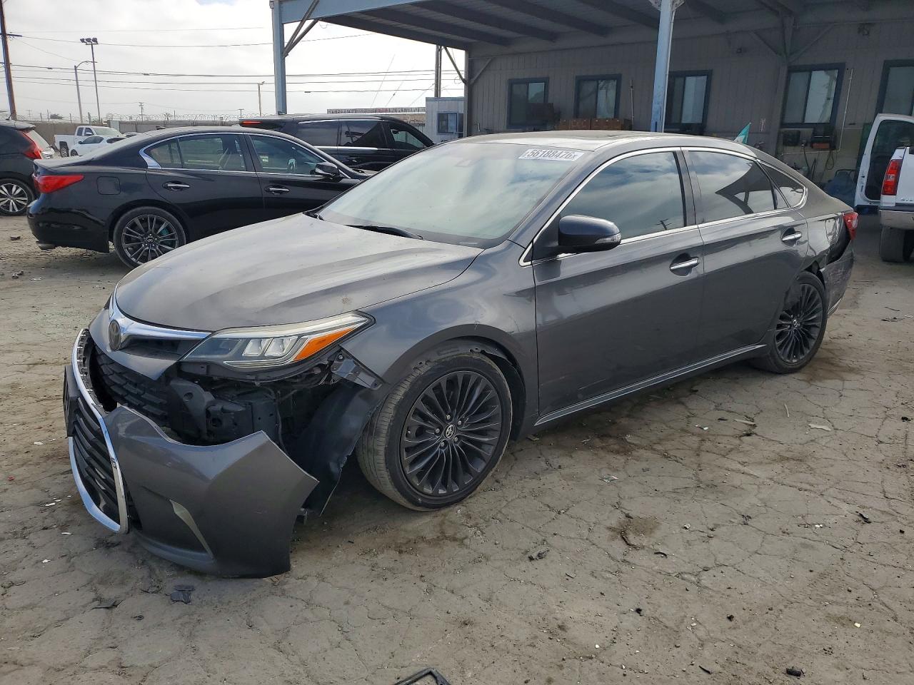 2017 Toyota Avalon Touring, VIN 4T1BK1EB4HU250781 — Front end