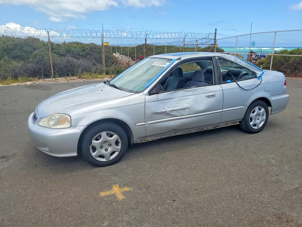 1999 Honda Civic EX, VIN 1HGEJ8248XL030536 — Side
