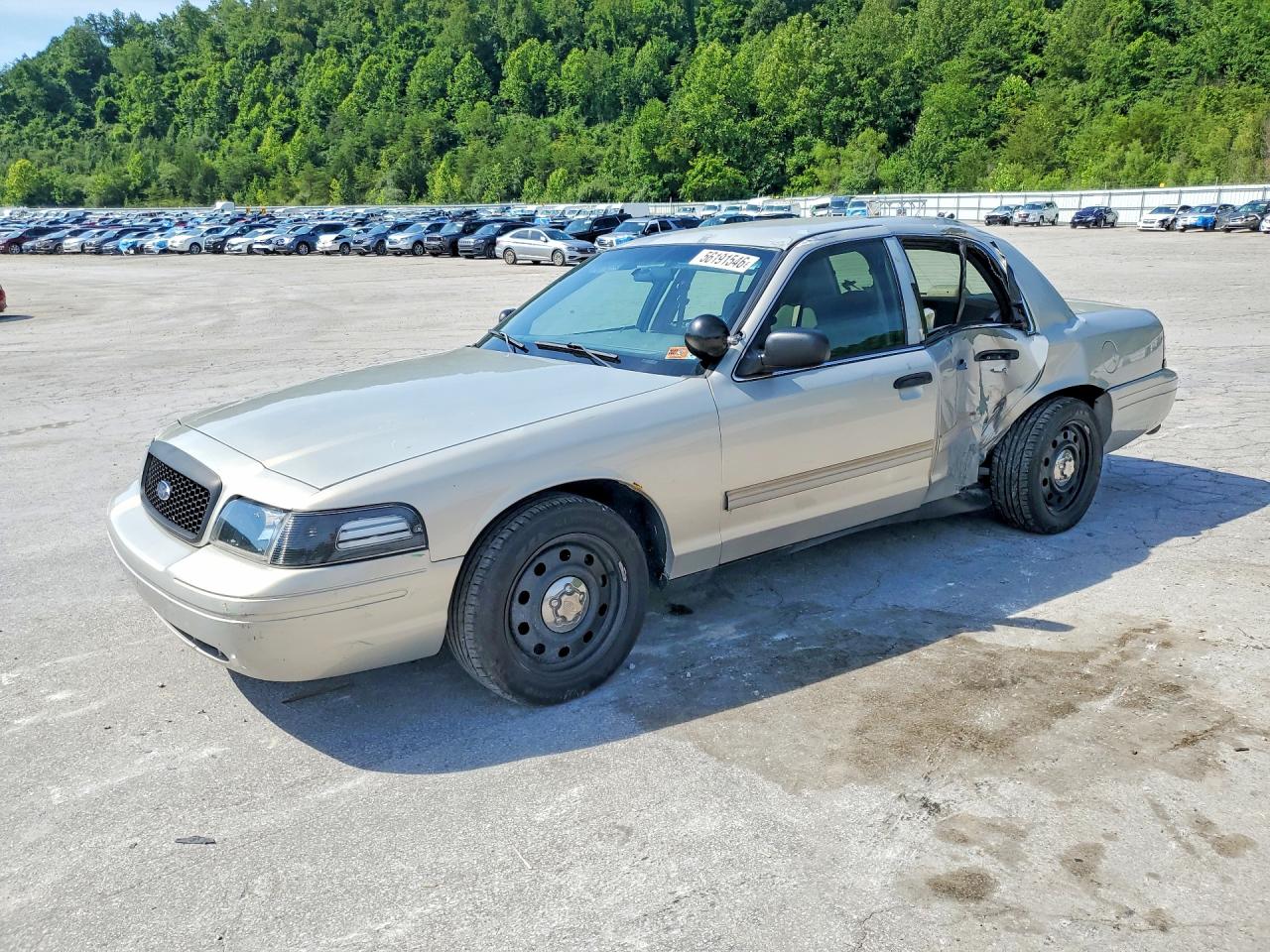 2009 Ford Police Interceptor, VIN 2FAHP71V09X122752 — Side
