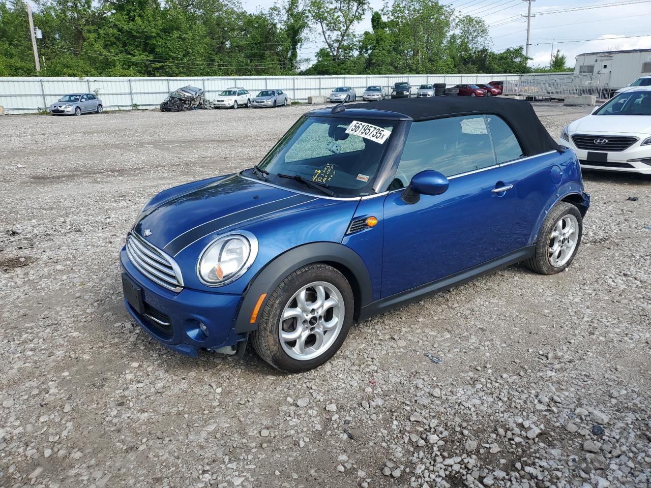2012 MINI Convertible, VIN WMWZN3C53CT265318 — Зад
