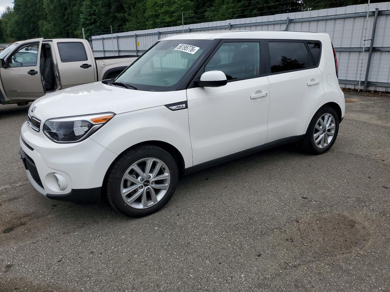 2019 Kia Soul +, VIN KNDJP3A50K7661517 — Side