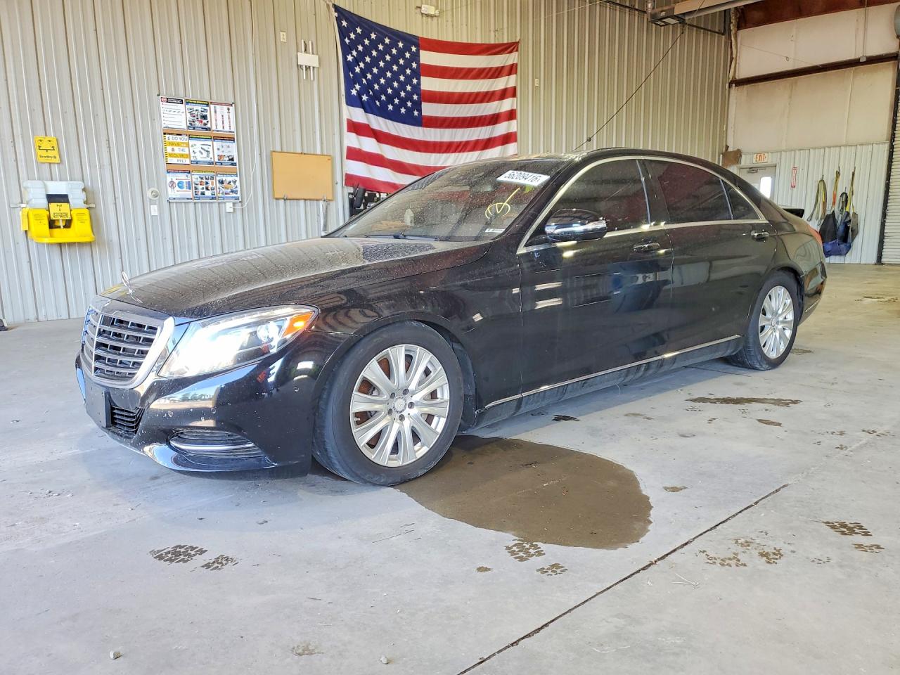 2015 Mercedes-Benz S 550, VIN WDDUG8FB3FA148981 — Vandalism