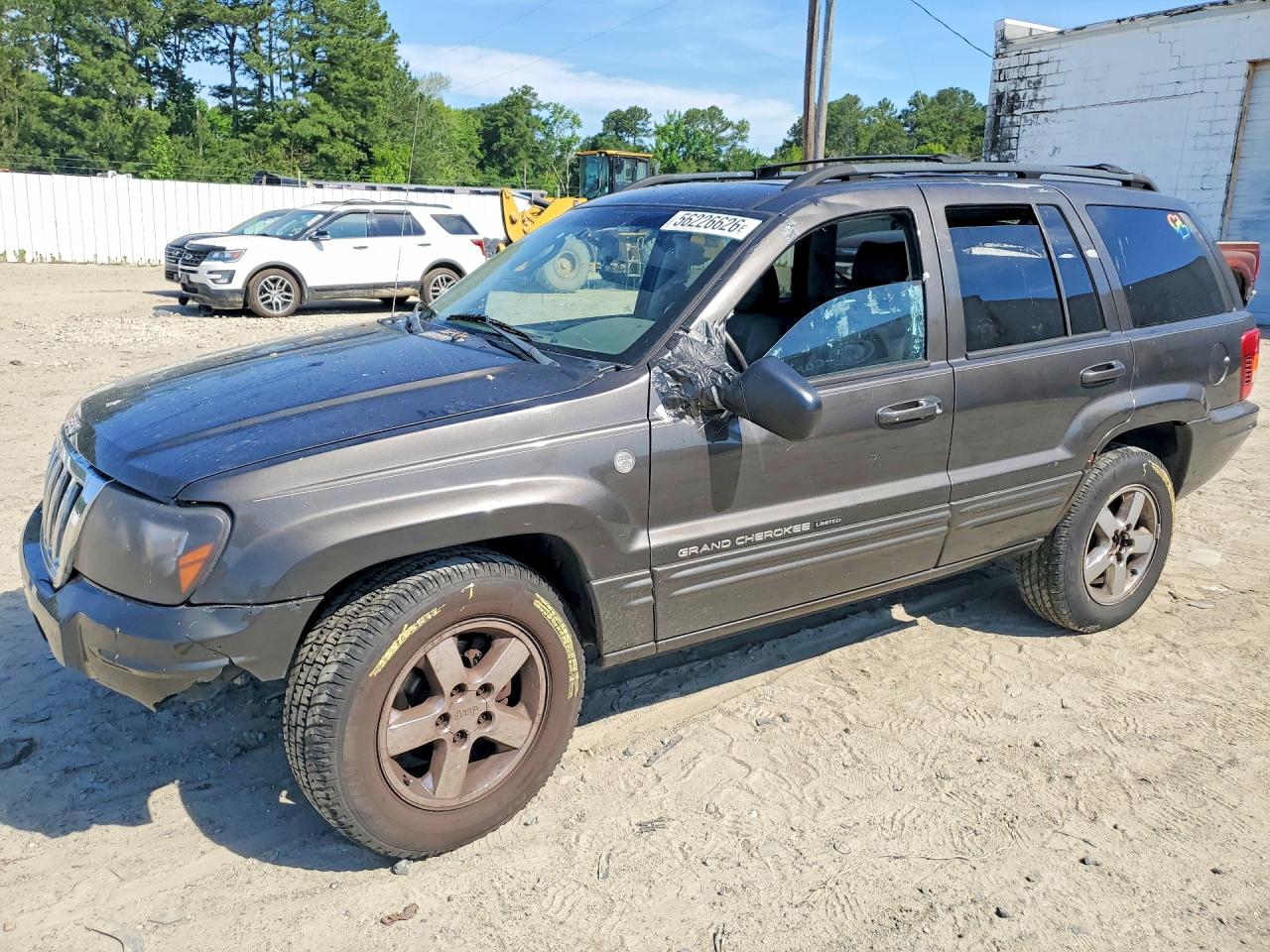 2004 Jeep Grand Cherokee Limited, VIN 1J8GW58N14C403721 — Front end