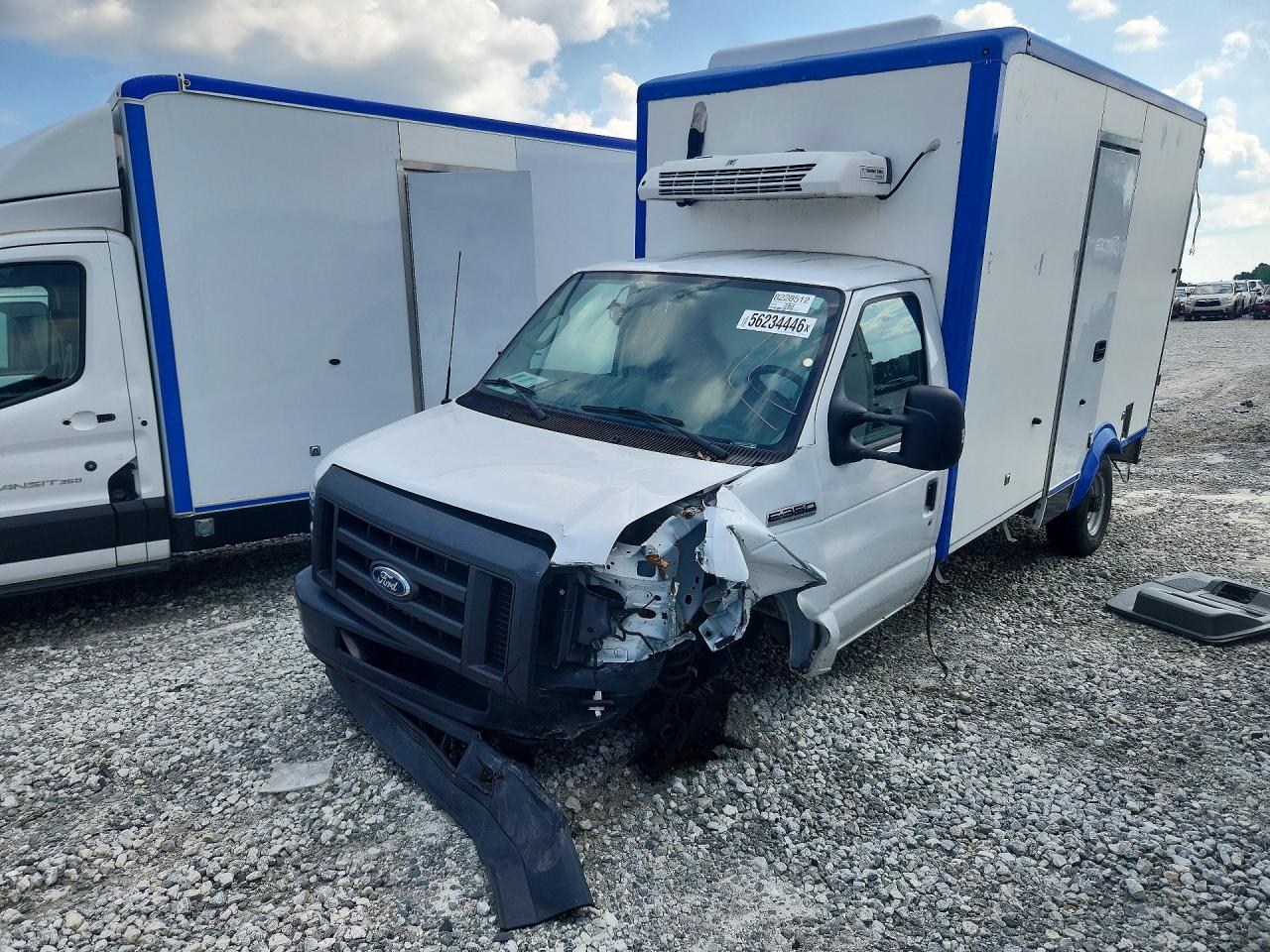 2023 Ford Econoline, VIN 1FDWE3FK4PDD24976 — Front end