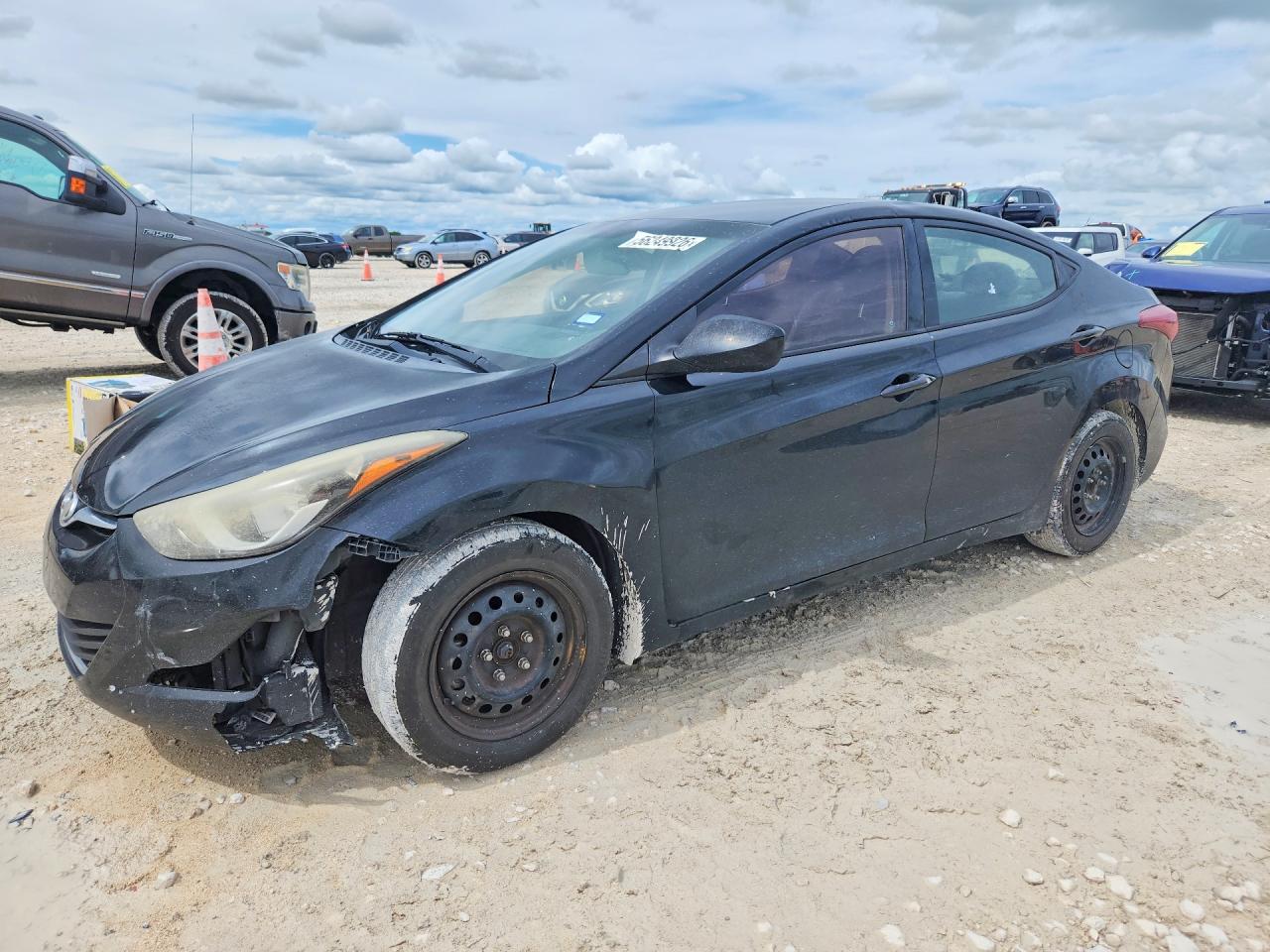 2016 Hyundai Elantra SE, VIN 5NPDH4AE7GH750827 — Front end