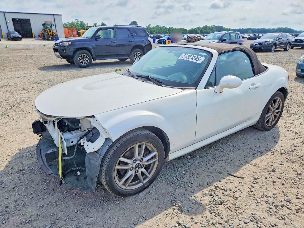 2013 Mazda MX-5 Miata Sport, VIN JM1NC2JF9D0232064 — Front end
