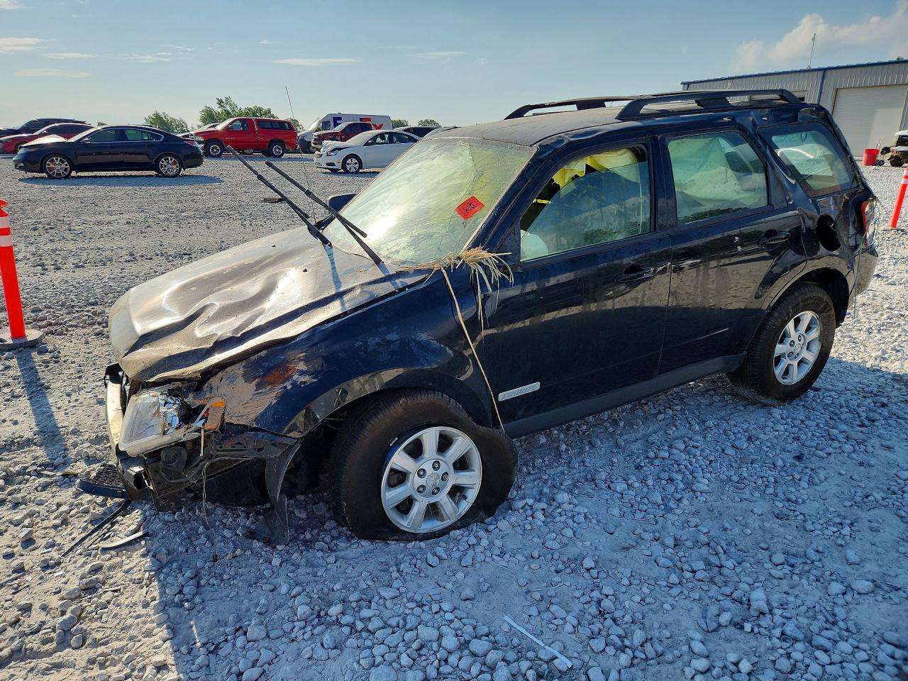 2008 Mazda Tribute Sport, VIN 4F2CZ02Z28KM18025 — Перед
