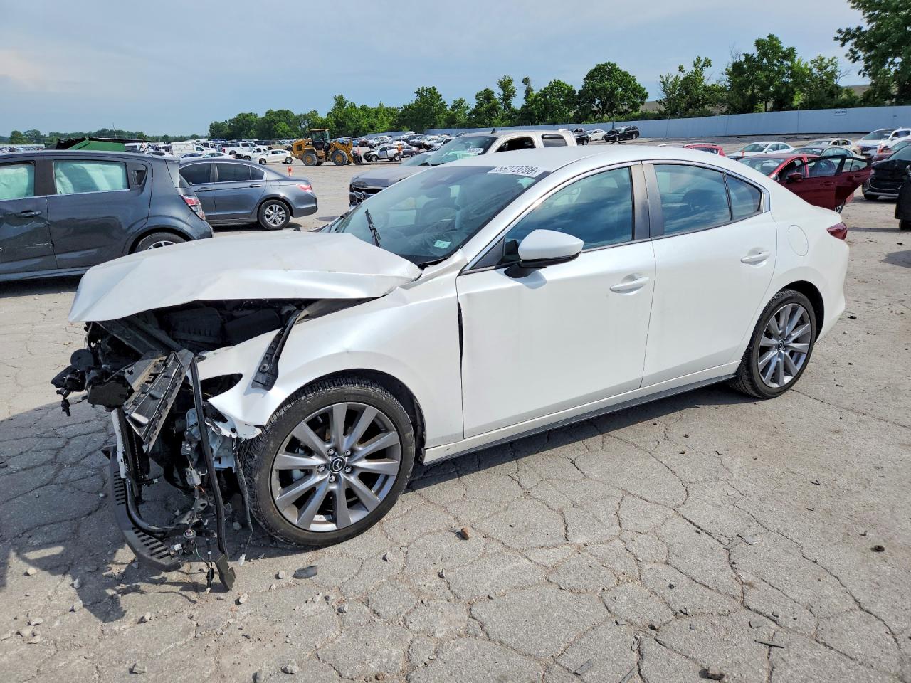 2023 Mazda 3 S Select, VIN 3MZBPABM4PM352108 — Front end