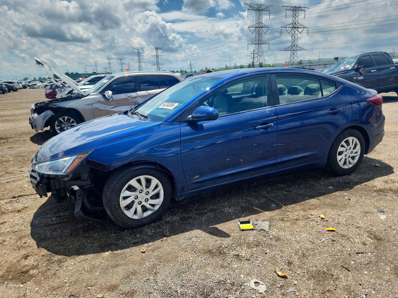 2019 Hyundai Elantra SE, VIN 5NPD74LF4KH460272 — Front end